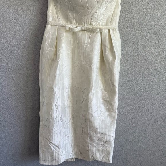 Lane JT Petal Strapless Dress Size Large NWT Bridal Petal Hem & Neckline - Picture 4 of 9